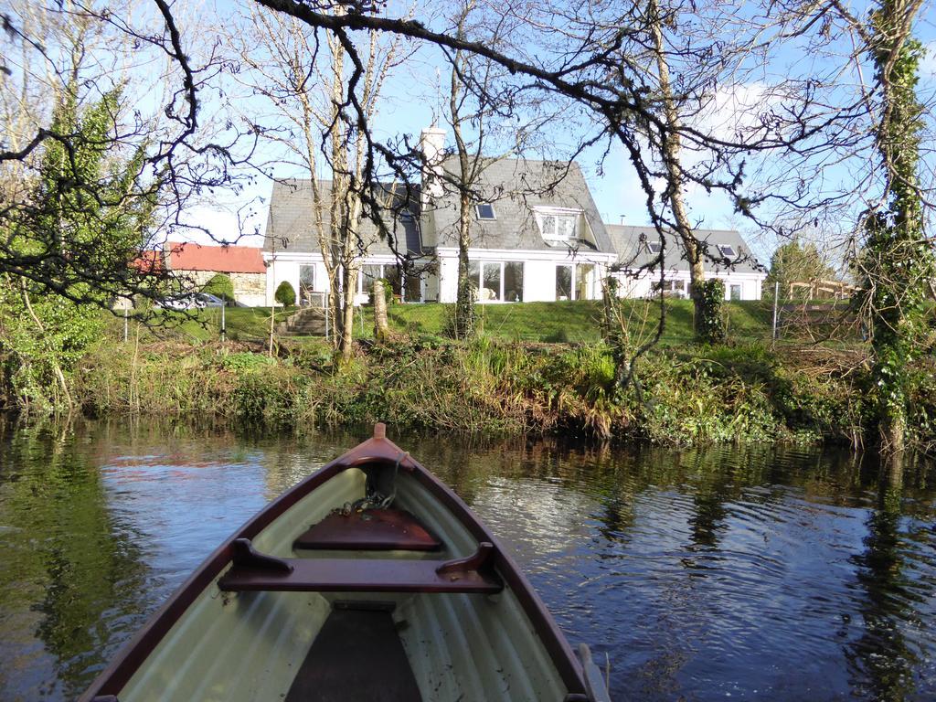Camillaun Lodge With Lough Corrib Boat Hire Оугтерард Екстериор снимка