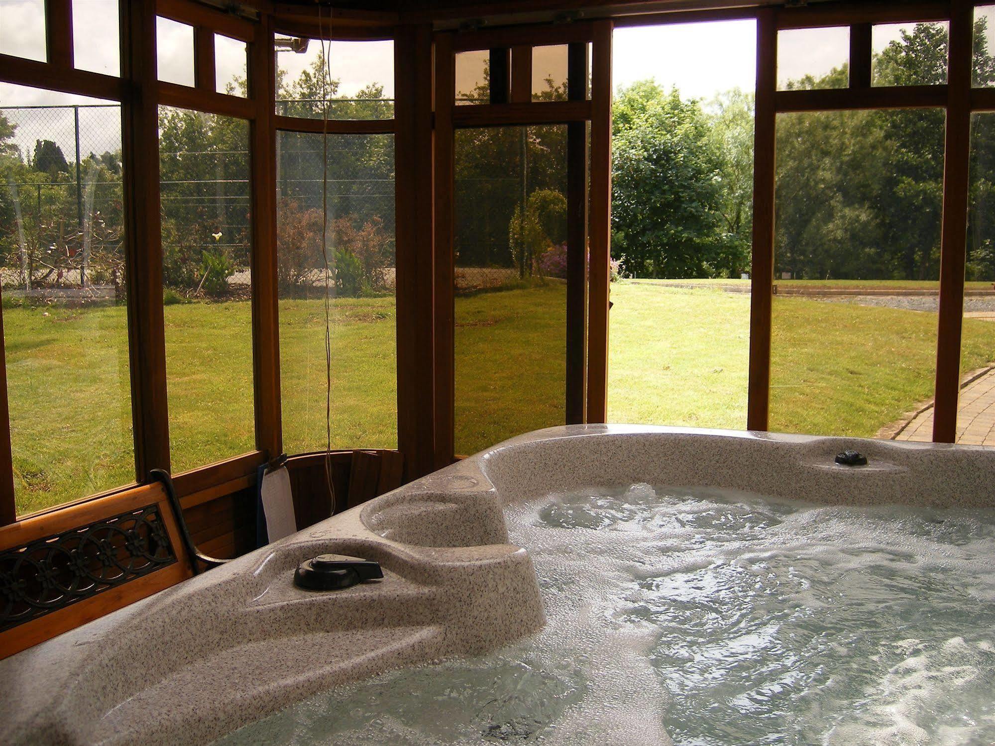 Camillaun Lodge With Lough Corrib Boat Hire Оугтерард Екстериор снимка
