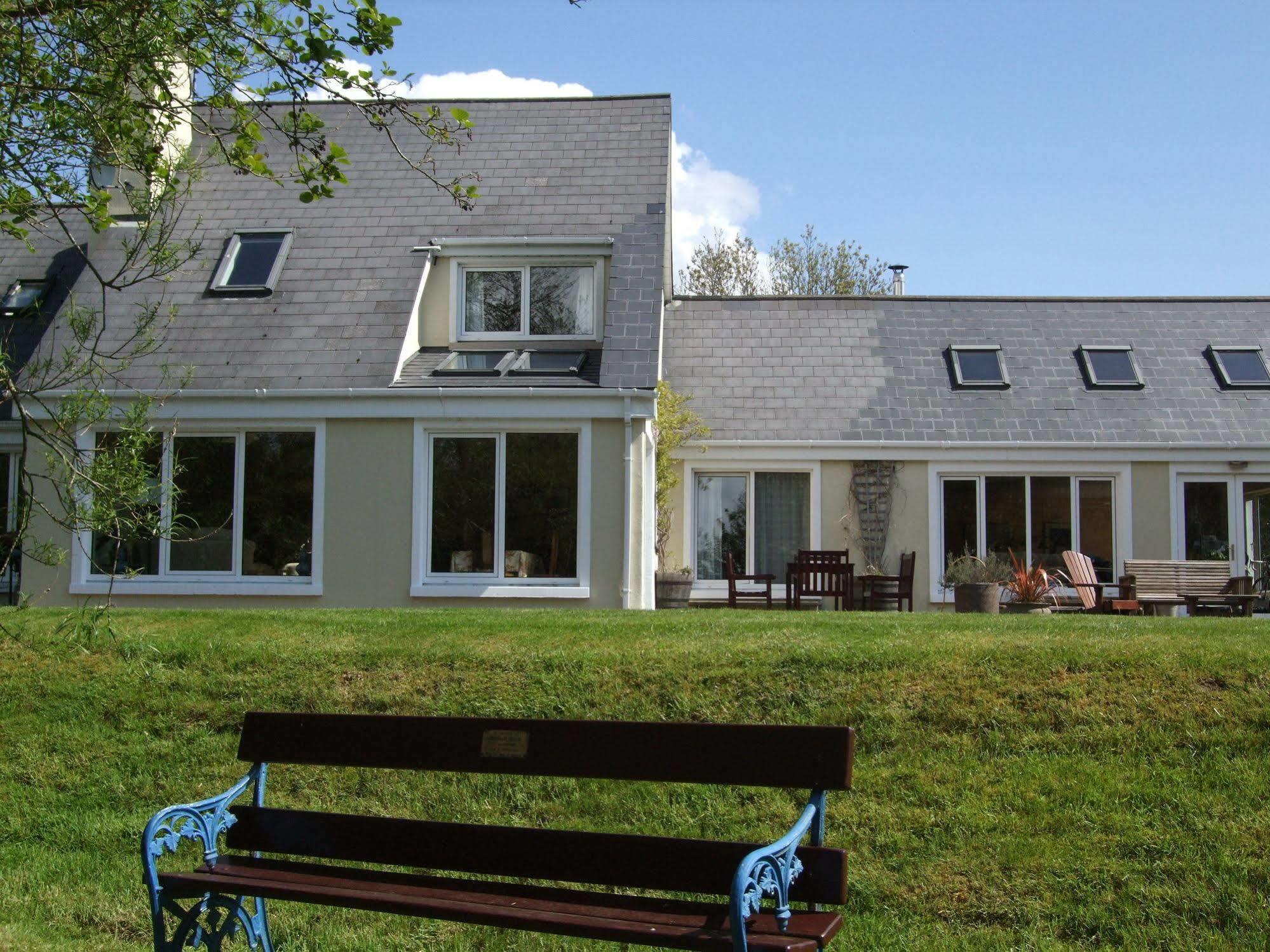 Camillaun Lodge With Lough Corrib Boat Hire Оугтерард Екстериор снимка
