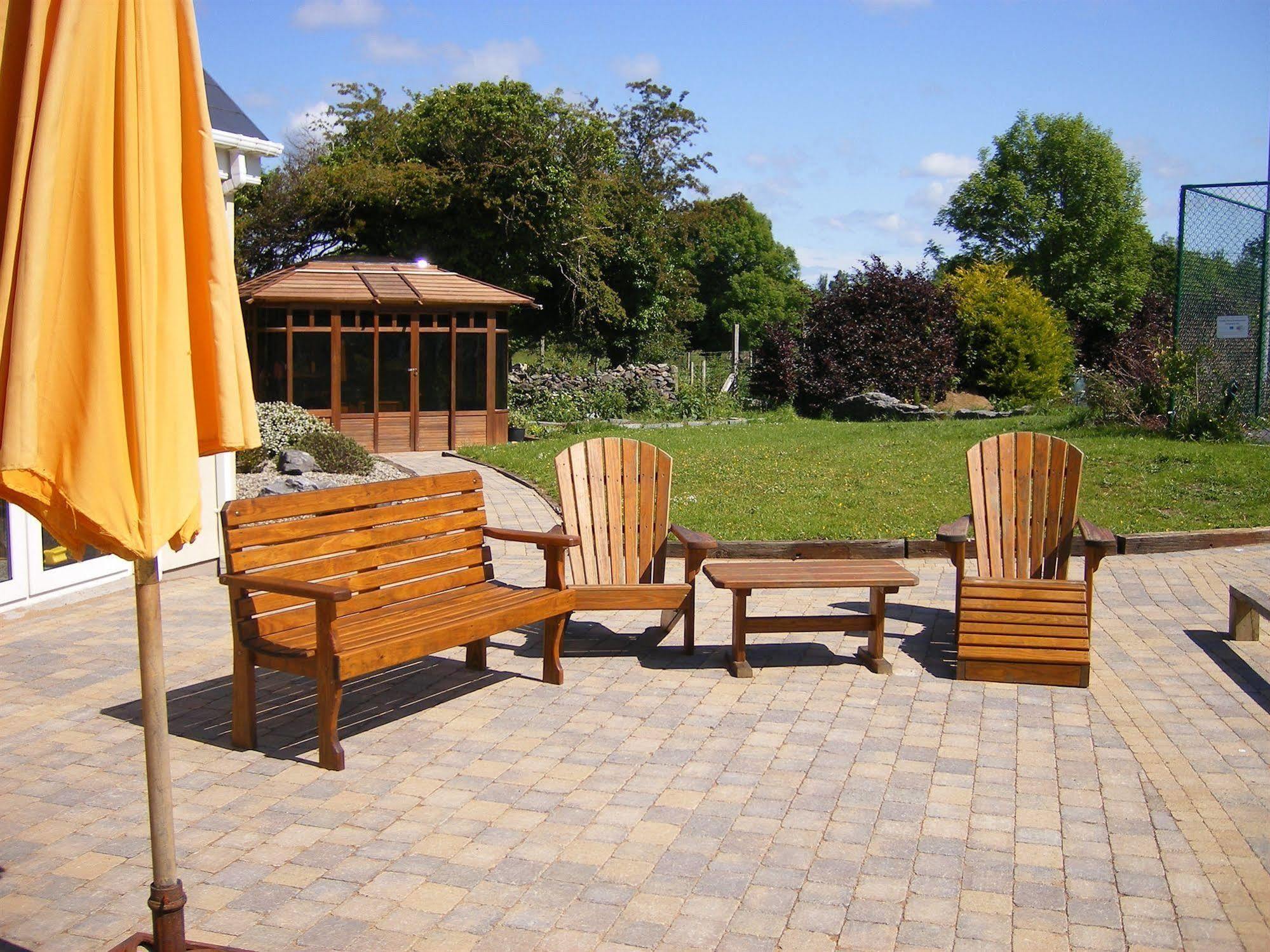 Camillaun Lodge With Lough Corrib Boat Hire Оугтерард Екстериор снимка